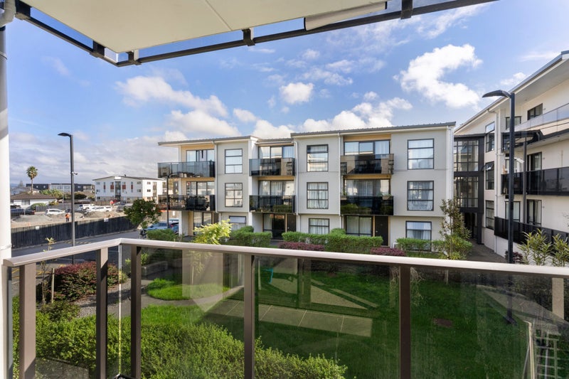 103/69D Hall Avenue, Mangere, Auckland - Carousel 18