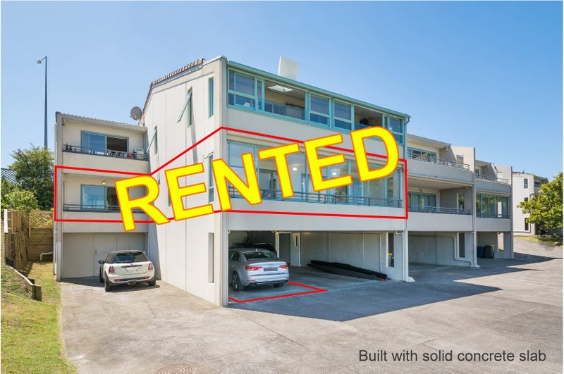 1/221F Sunset Road, Sunnynook, Auckland - Carousel 1