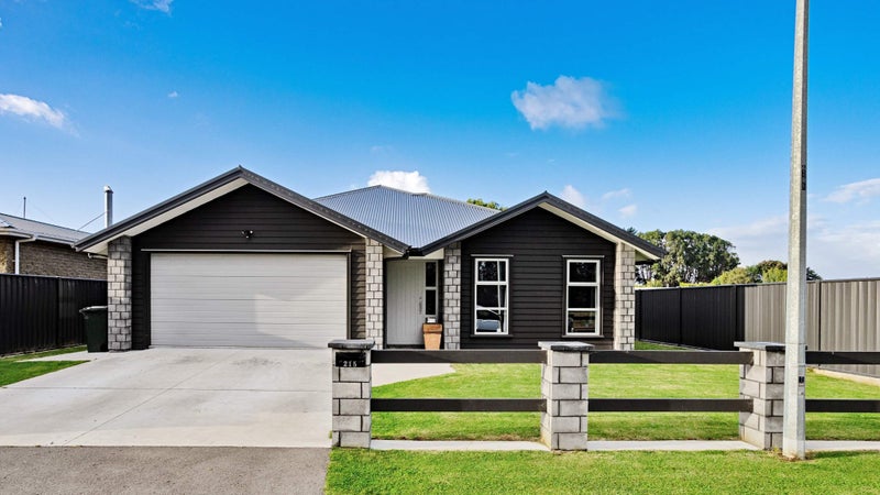 215 Ball Street, Kingswell, Invercargill - Carousel 1