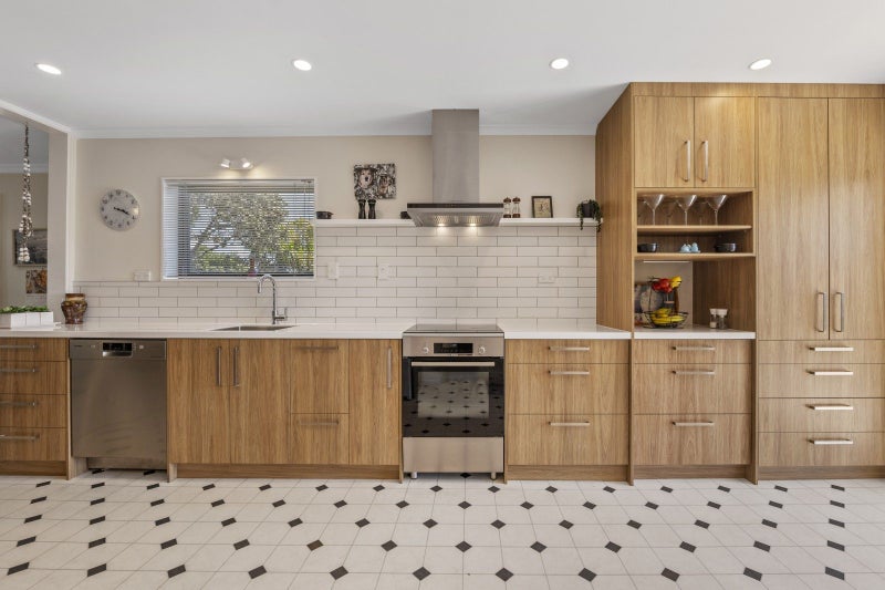 89 Dorset Avenue, Lynmouth, New Plymouth - Carousel 2