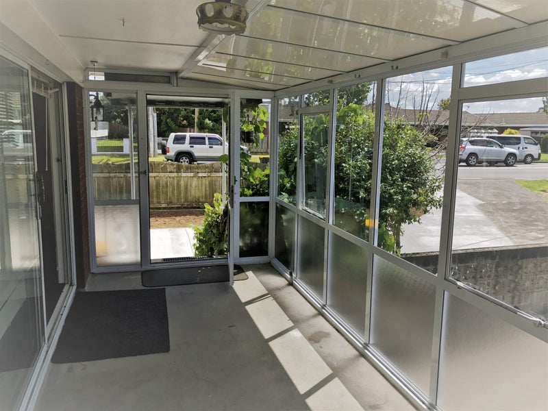 173 View Road, Sunnyvale, Auckland - Carousel 2