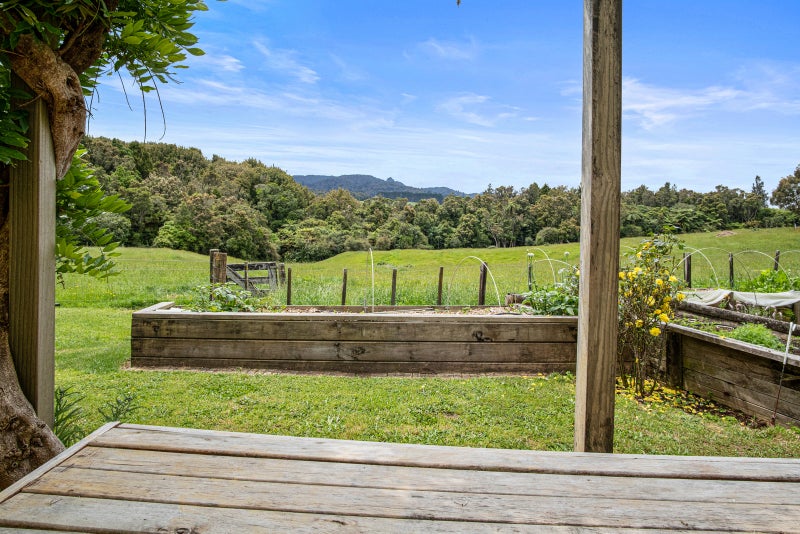 466 Pekanui Road, Puketotara - Carousel 24