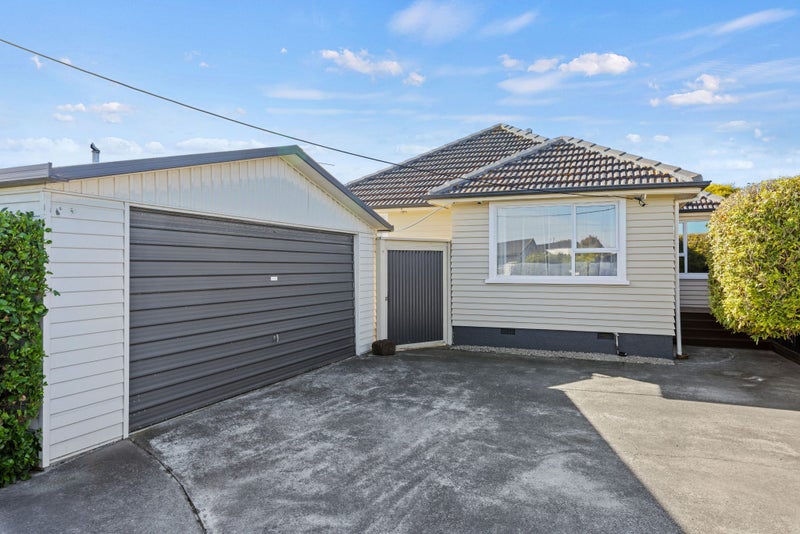 1/12 Bentley Street, Russley, Christchurch - Carousel 2