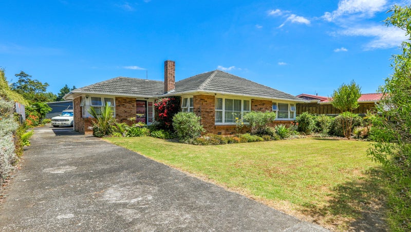 10 Johnstones Road, Otara, Auckland - Carousel 2