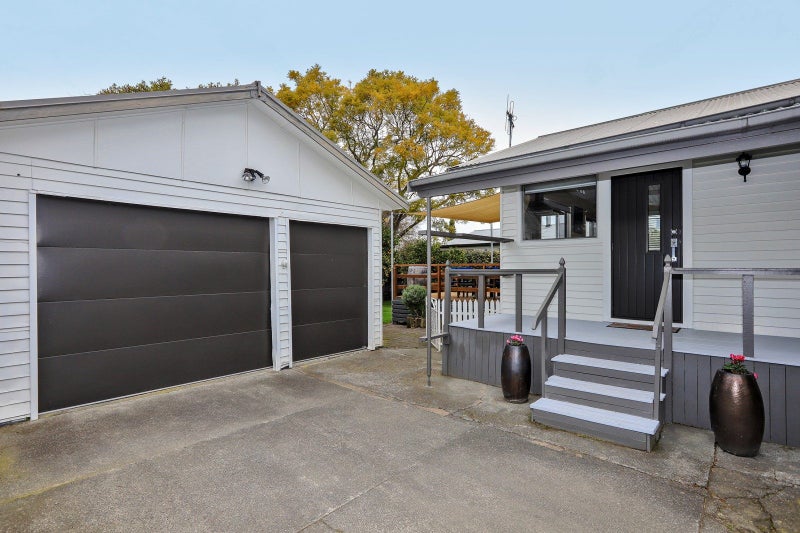 34 Warwick Crescent, Taradale, Napier - Carousel 20