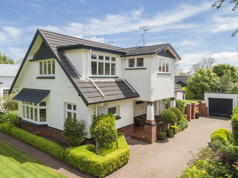 25 Elmira Avenue, Hokowhitu, Palmerston North - Carousel 2