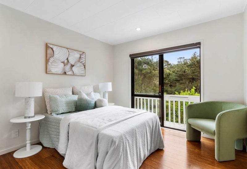 112 Spinella Drive, Bayview, Auckland - Carousel 9