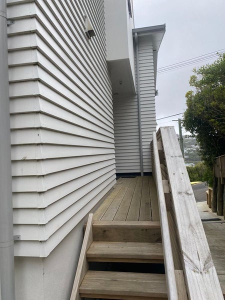 14C Prospect Terrace, Johnsonville, Wellington - Carousel 2