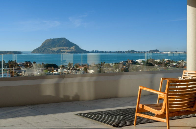 2B Hinewa Road, Otumoetai, Tauranga - Carousel 2