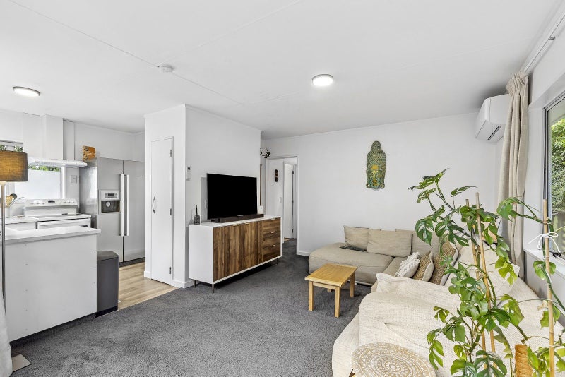 10A Chamboard Place, Washington Valley, Nelson - Carousel 2