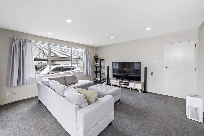 2/3 Korora Street, Bromley, Christchurch - Carousel 2