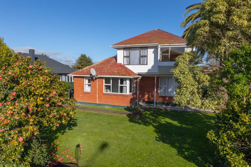 184 Botanical Road, Takaro, Palmerston North - Carousel 2