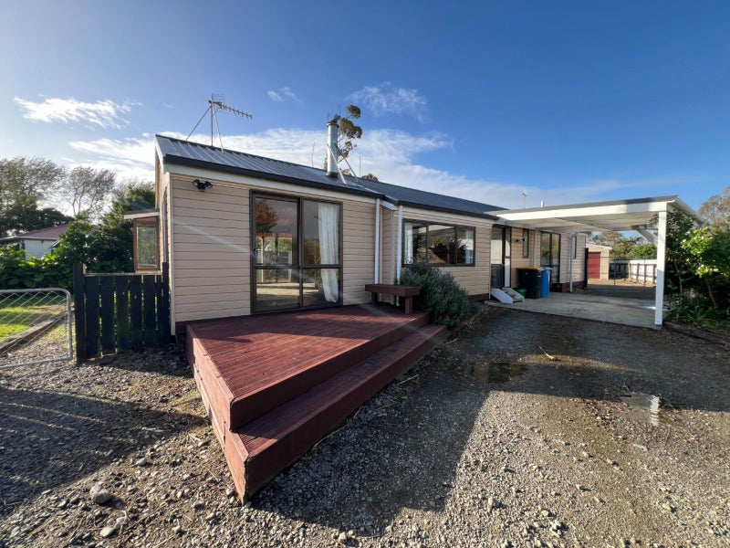 36 Karaka Street, Tokomaru - Carousel 2