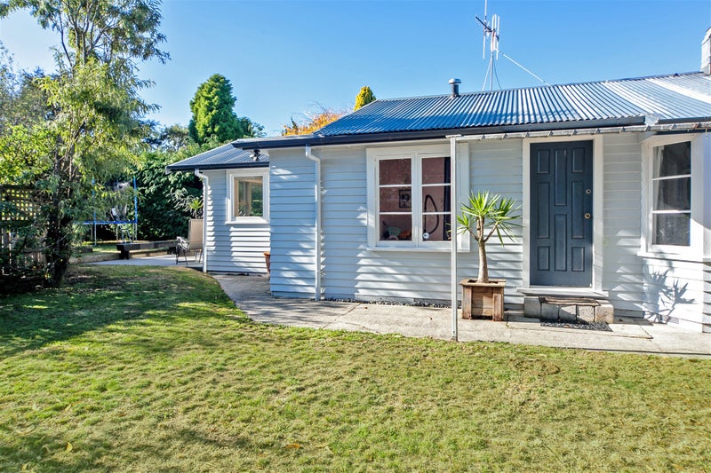 32 Tui Street, Taupo - Carousel 1