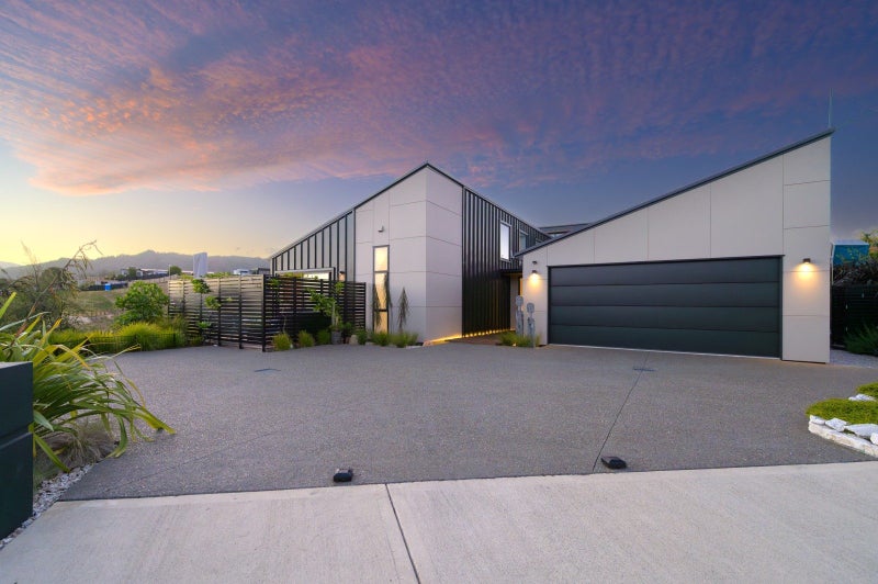 10 Fairburn Place, Kaiteriteri, Motueka - Carousel 2