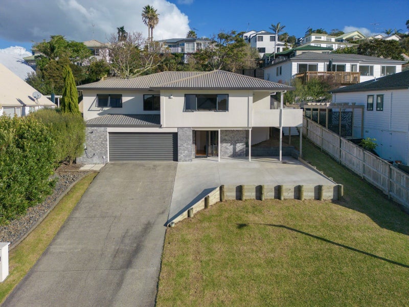 59 Ferry Road, Arkles Bay, Whangaparaoa - Carousel 1