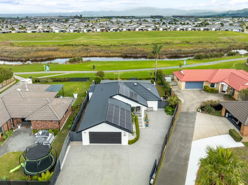 30 Nicole Place, Papamoa Beach, Papamoa - Carousel 1