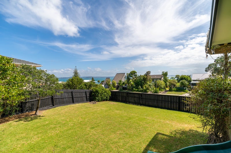 69 Pacific Parade, Army Bay, Whangaparaoa - Carousel 35