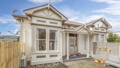 6A Rotoiti Street, Johnsonville, Wellington - Carousel 1