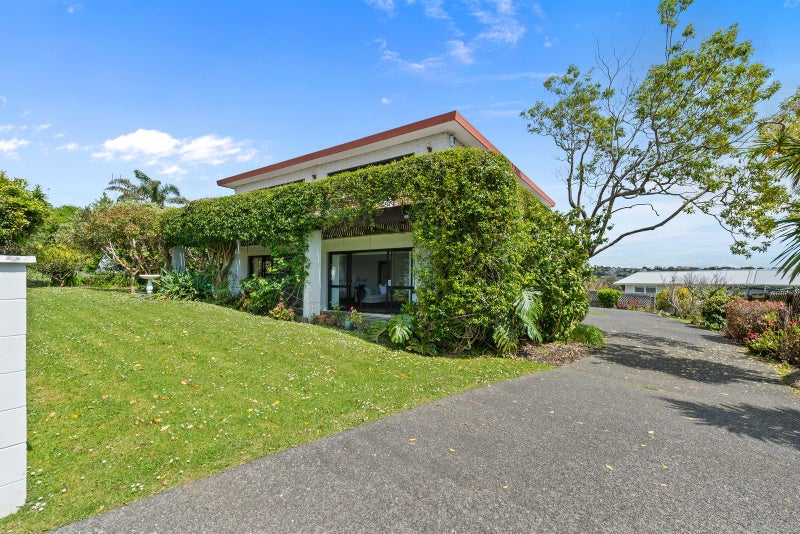 80 Deep Creek Road, Torbay, Auckland - Carousel 1
