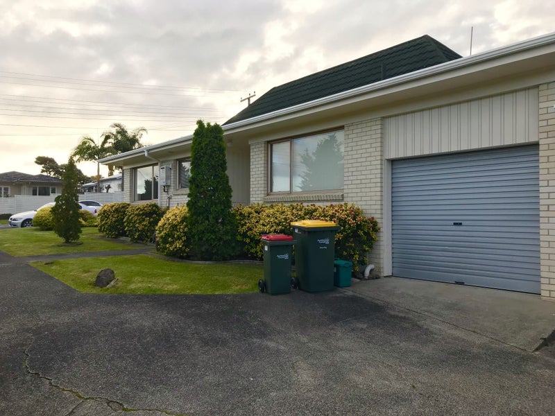 1/3 Quebec Road, Milford, Auckland - Carousel 2
