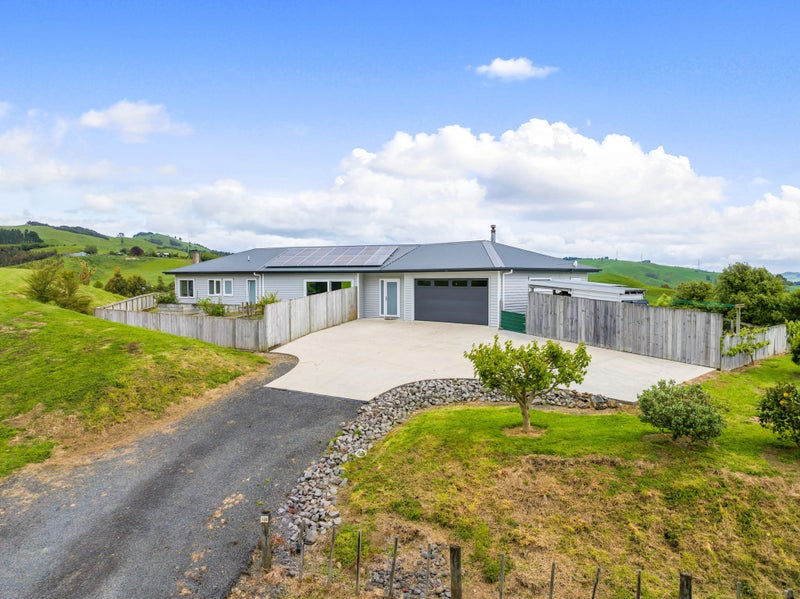 130 Oliver Road, Te Miro - Carousel 1