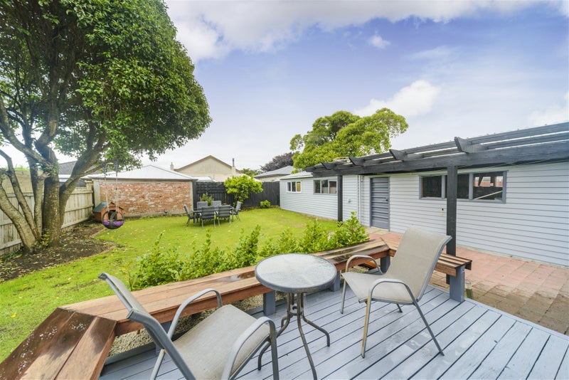 27 Lyndhurst Street, Takaro, Palmerston North - Carousel 2