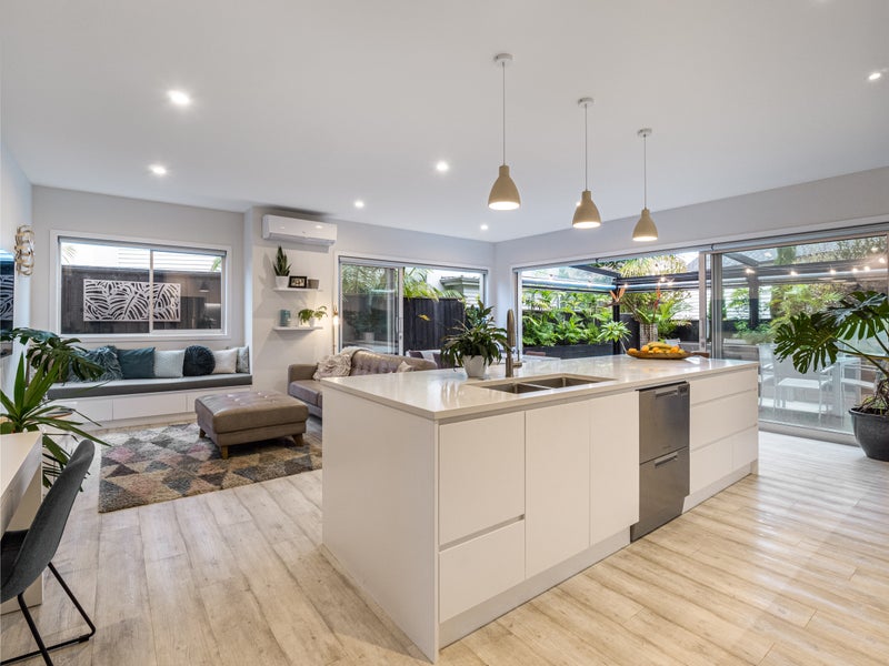 40A Rautara Street, Orakei, Auckland - Carousel 2