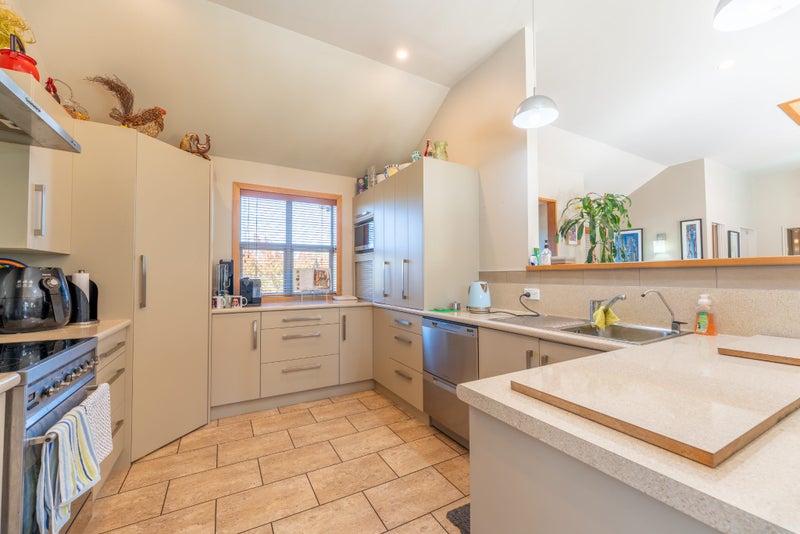 71 Murchison Drive, Gleniti, Timaru - Carousel 2