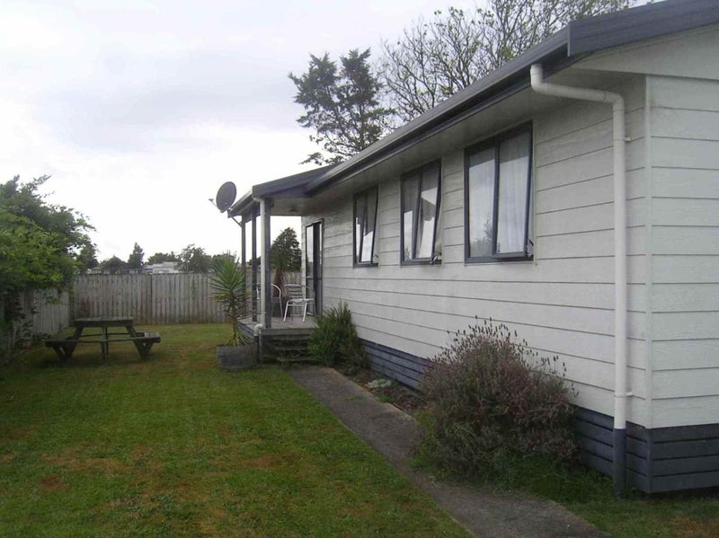 5 Jessica Court, Dinsdale, Hamilton - Carousel 6
