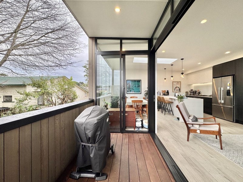 25A Fernleigh Avenue, Royal Oak, Auckland - Carousel 24