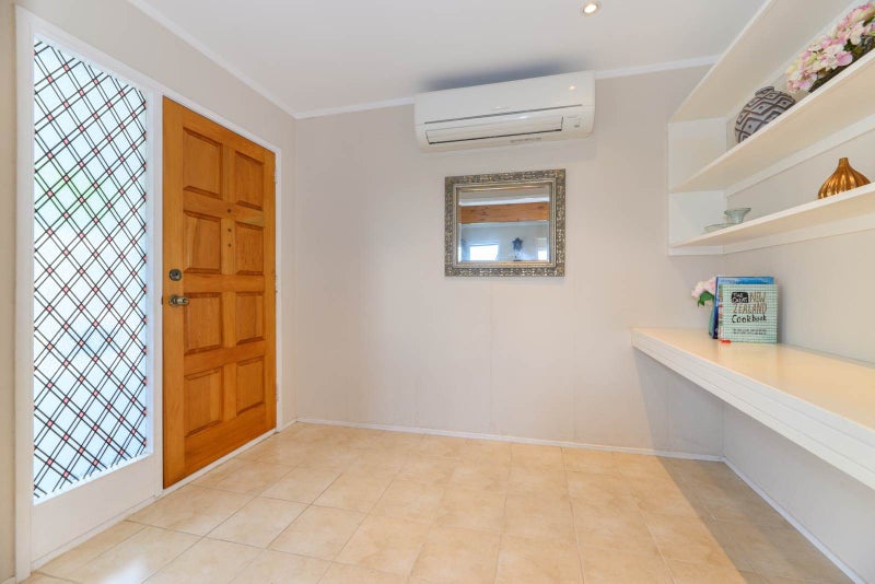 19 White Heron Drive, Massey, Auckland - Carousel 30