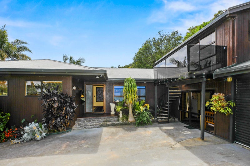 304 Thames Coast Sh25 Road, THORNTON BAY, THAMES - Carousel 1