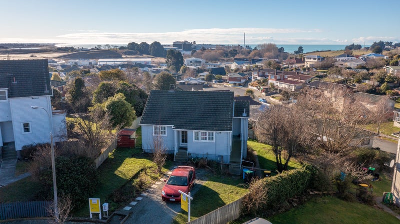19 Tay Street, Waimataitai, Timaru - Carousel 1