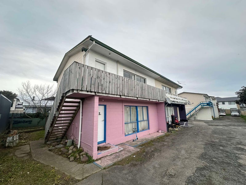 6/43A Merton Street, Trentham, Upper Hutt - Carousel 1
