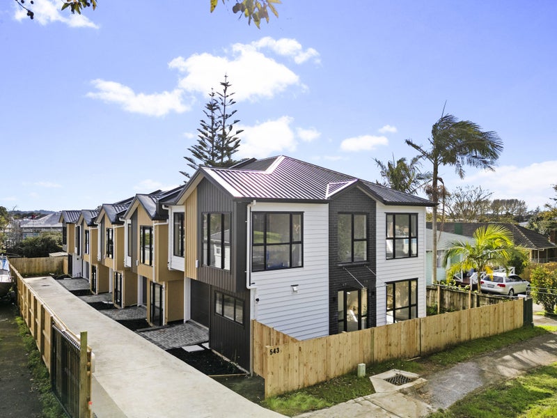 543 Massey Road, Mangere, Auckland - Carousel 1