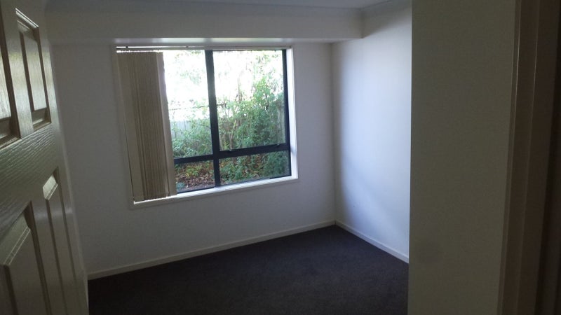 13 Summerland Drive, Henderson, Auckland - Carousel 12