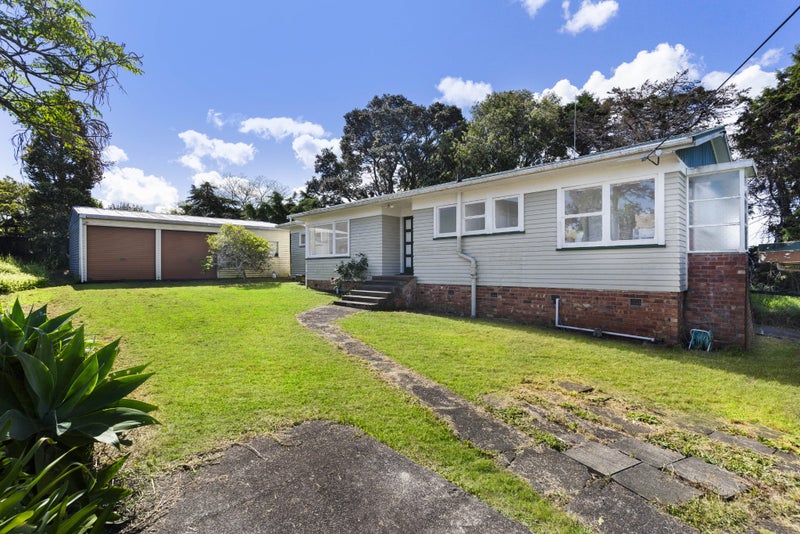 104 Chivalry Road, Glenfield, Auckland - Carousel 2