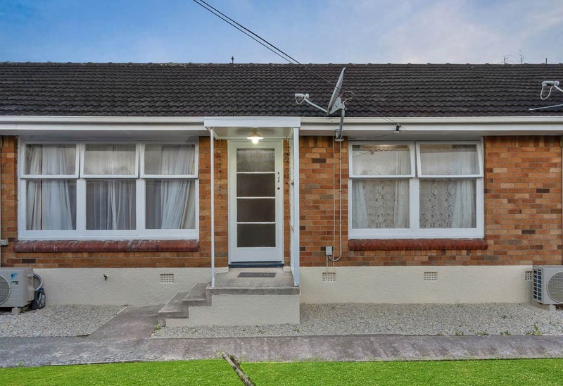 56 Regent Street, Papatoetoe, Auckland - Carousel 1