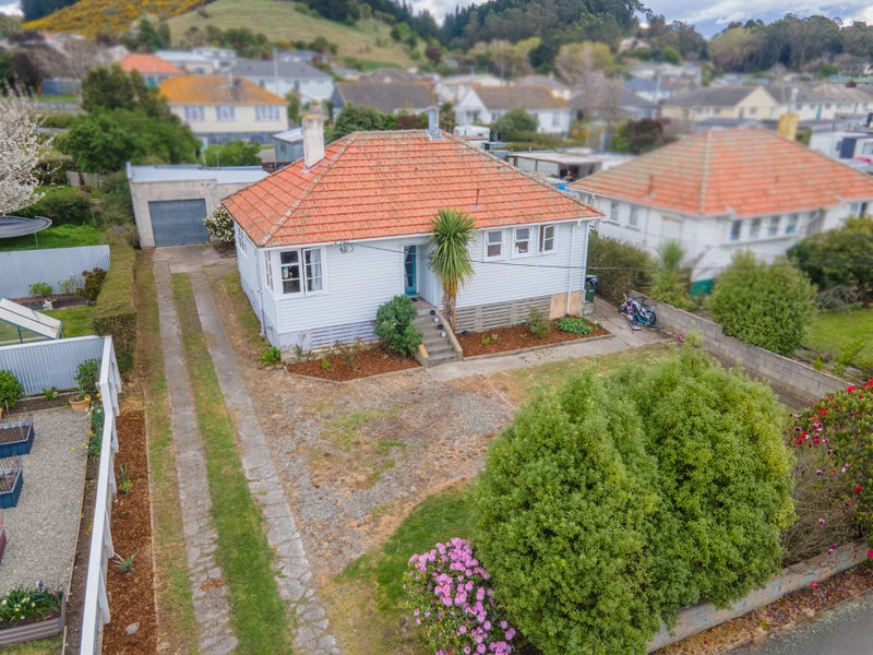 4 Robertson Street, Oamaru North, Oamaru - Carousel 1