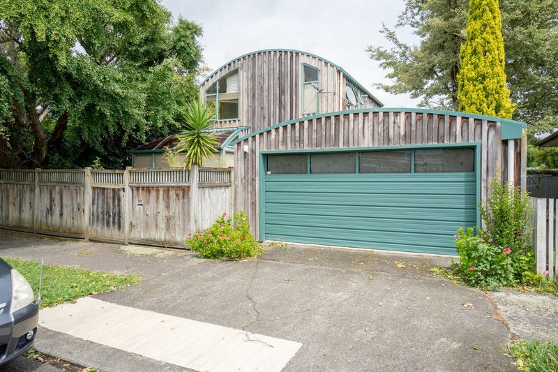 46 Collingwood Street, Hokowhitu, Palmerston North - Carousel 1