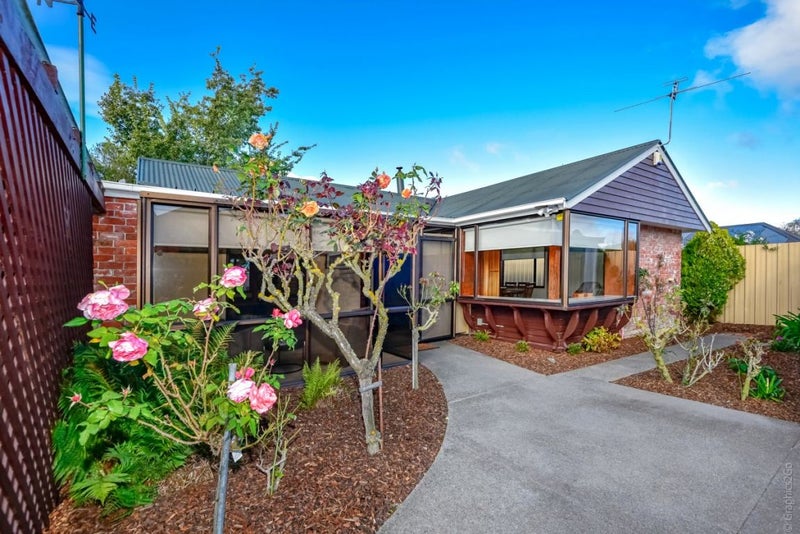 1/12 Brittan Street, Linwood, Christchurch - Carousel 1