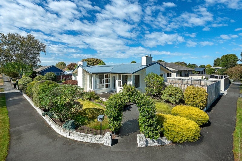 13 Woodbury Street, Avonhead, Christchurch - Carousel 1