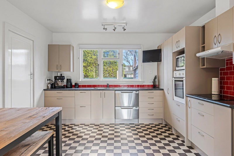 13 Voss Street, Shirley, Christchurch - Carousel 2