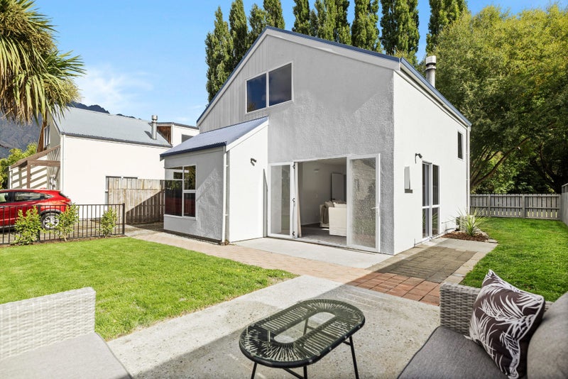 28B Kawarau Place, Frankton, Queenstown - Carousel 1