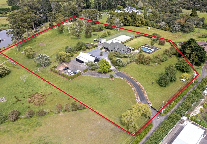 98 Broomfields Road, Howick - Carousel 50