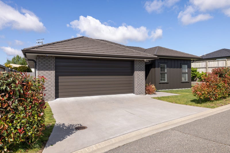 6 Coad Lane, Pyes Pa, Tauranga - Carousel 1