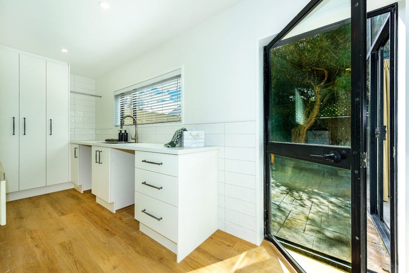 3 Harlech Mews, Avonhead, Christchurch - Carousel 20