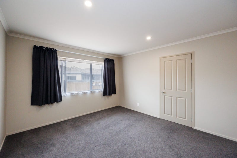 12 Johnstone Drive, Fitzherbert, Palmerston North - Carousel 8