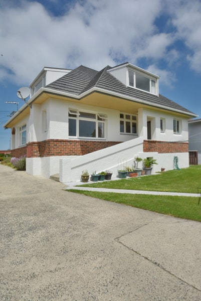 11 Ethel Street, Wakari, Dunedin - Carousel 2